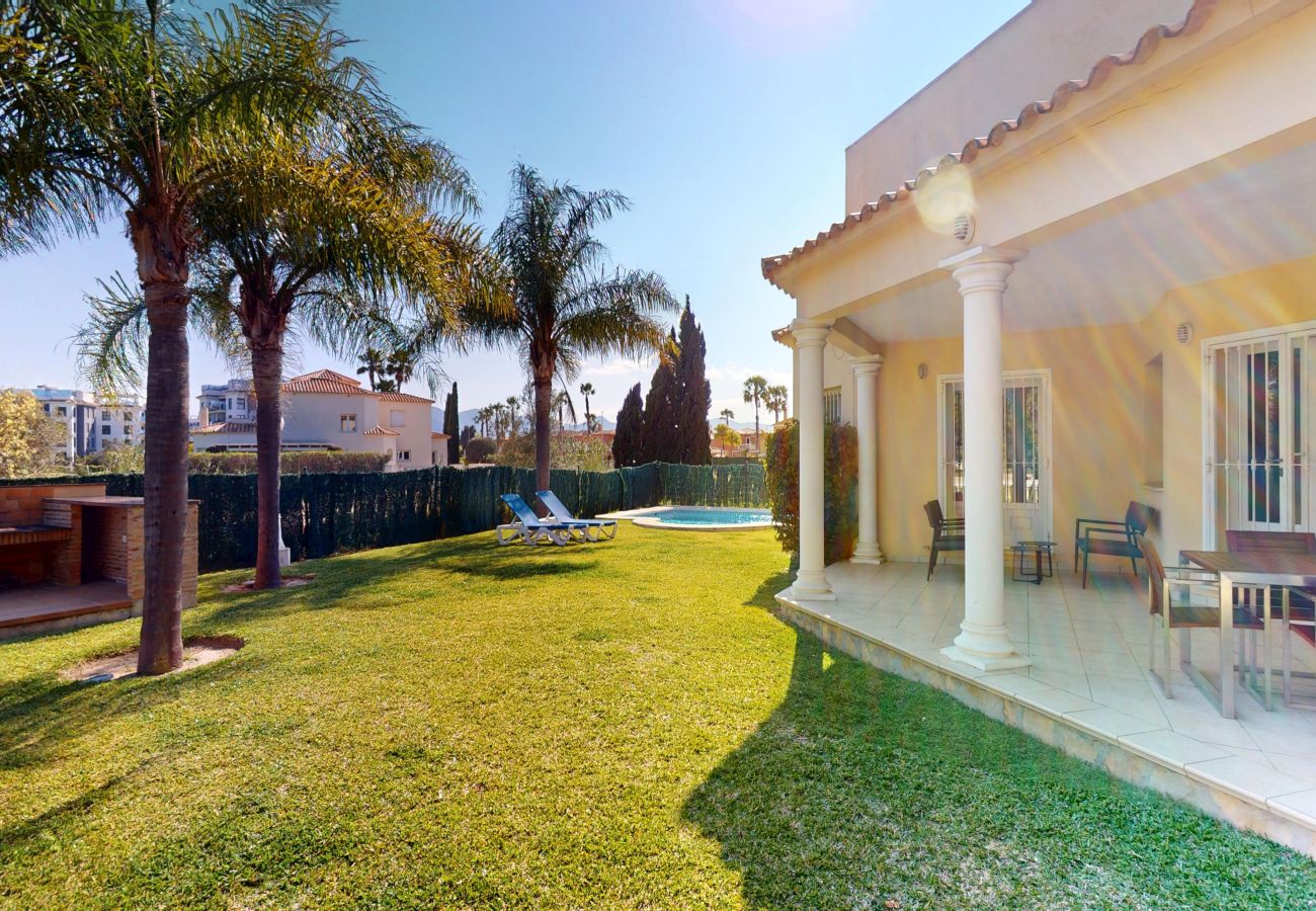 Villa en Oliva - Greenview Villa by ON Travel