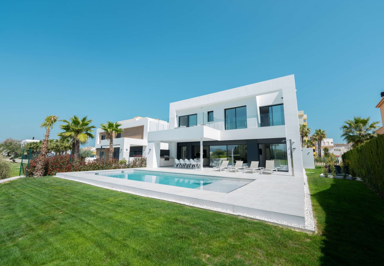 Villa en Oliva - Villa Marfil by ON Travel