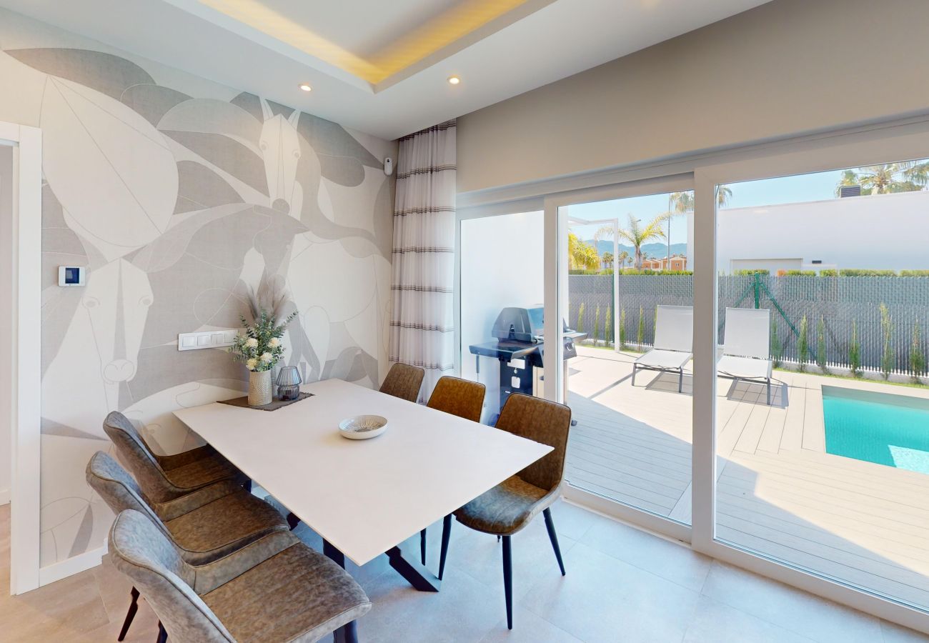 Villa en Oliva - Villa Encant by ON Travel