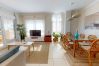 Ferienwohnung in Oliva - Vera Deep Purple by ON Travel