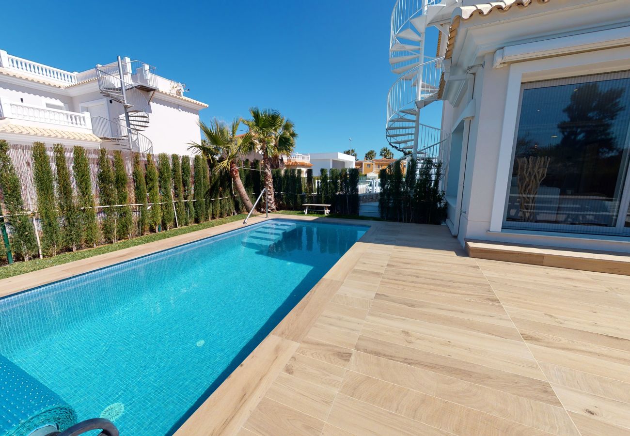 Villa in Oliva - Greenside oasis villa by ON Travel