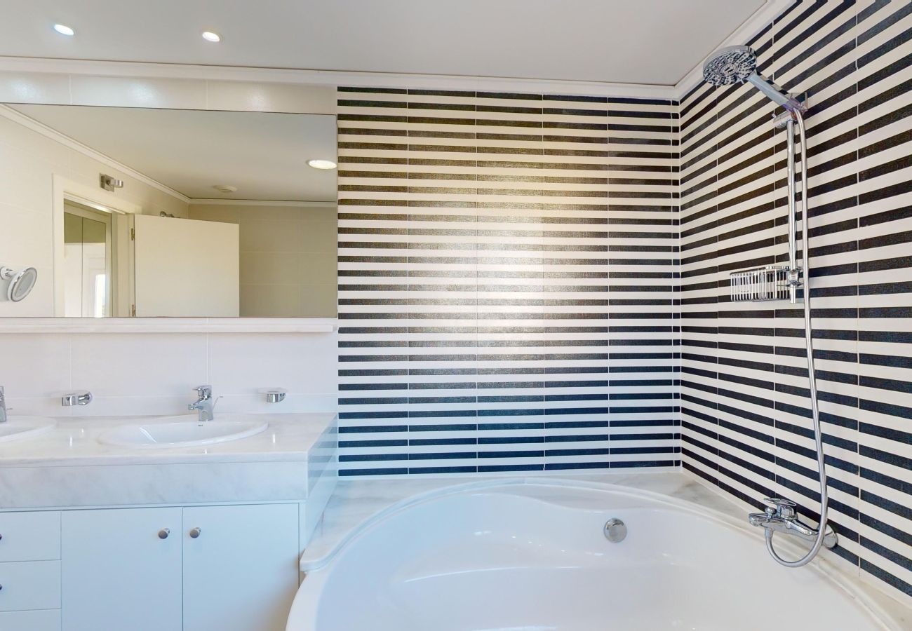 Villa in Oliva - Villa Coral by ON Travel