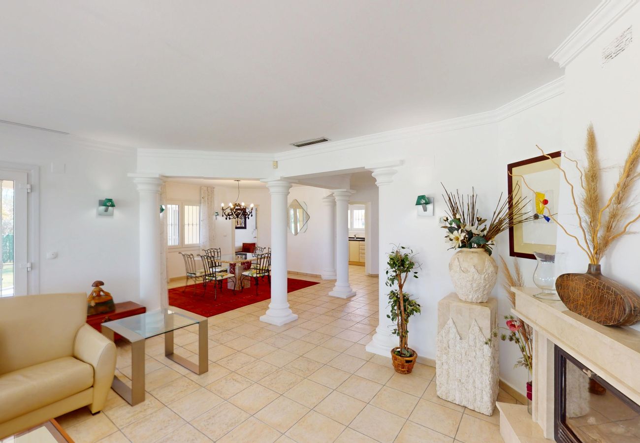 Villa in Oliva - Greenview Villa by ON Travel