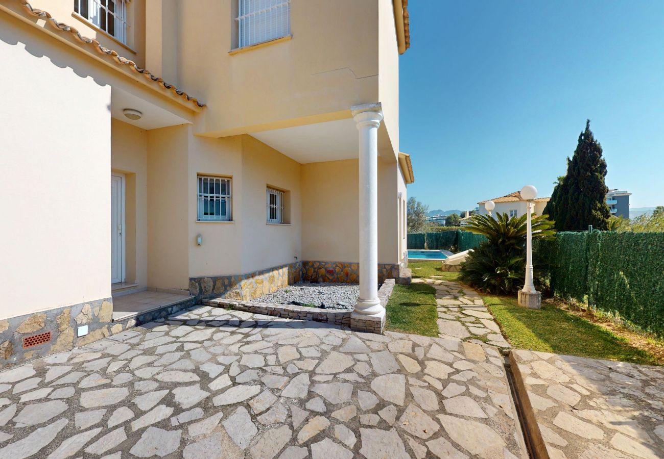 Villa in Oliva - Greenview Villa by ON Travel
