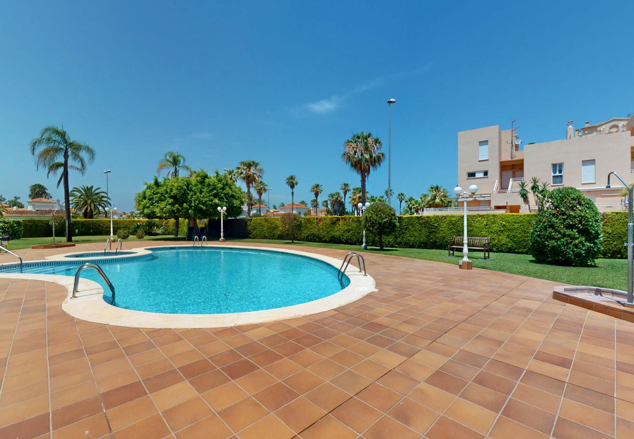 Ferienwohnung in Oliva - Eagle by ON Travel