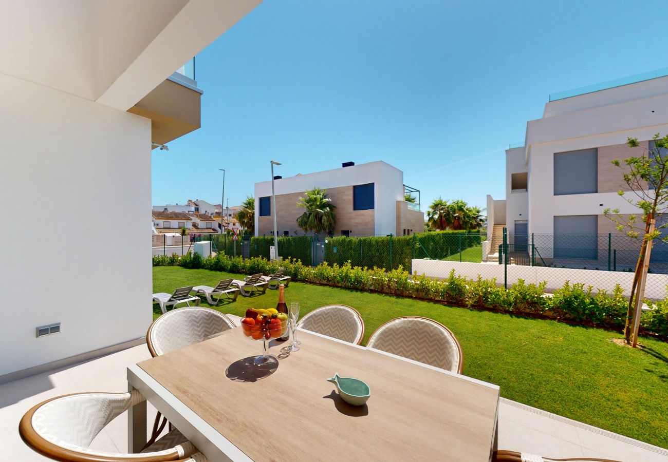 Ferienwohnung in Oliva - Clarity by On Travel