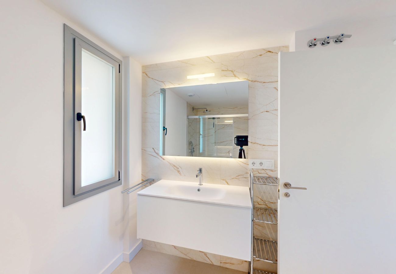 Ferienwohnung in Oliva - Aloha  by On Travel