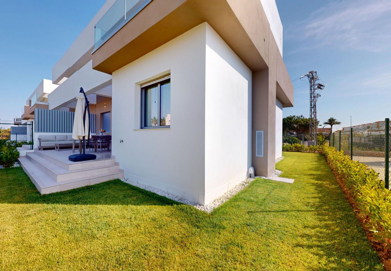 Ferienwohnung in Oliva - Aloha  by On Travel