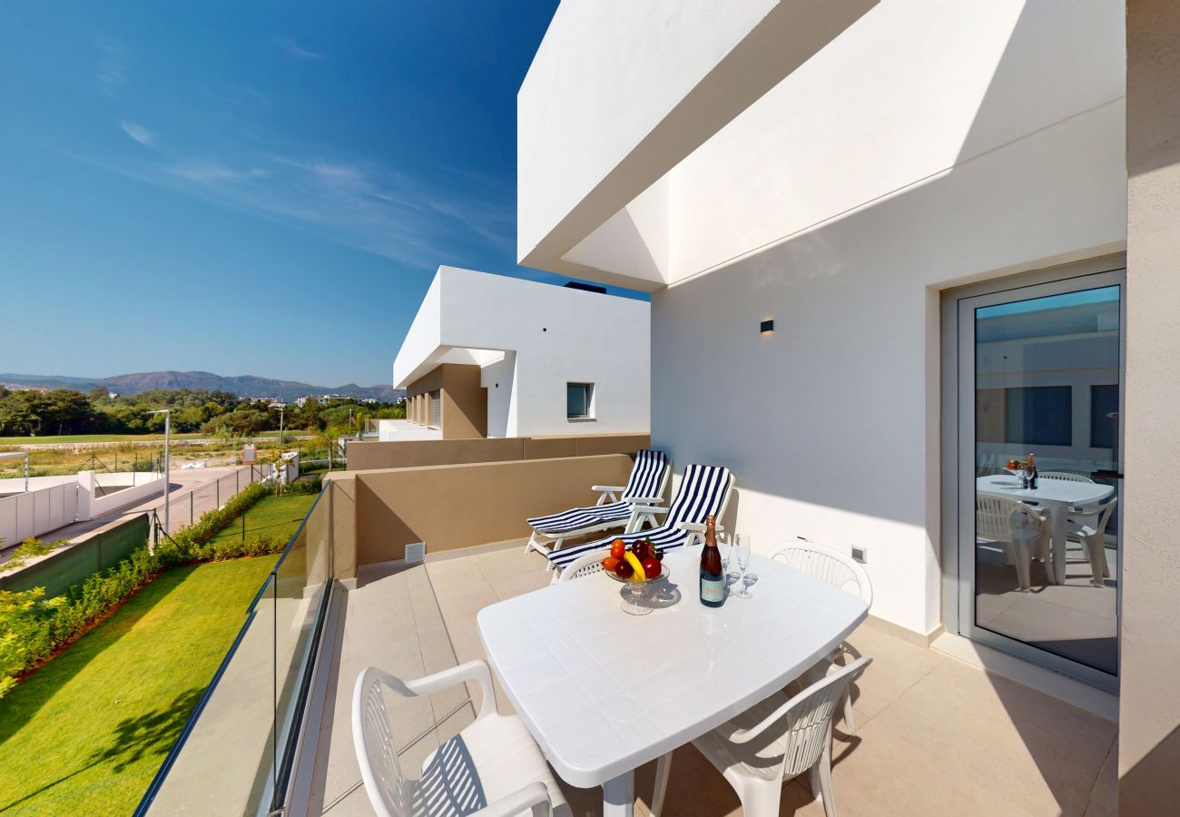 Ferienwohnung in Oliva - Bright by On Travel