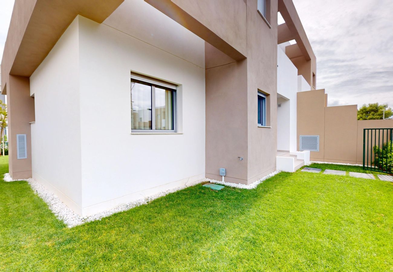Ferienwohnung in Oliva - Eclipse by On Travel