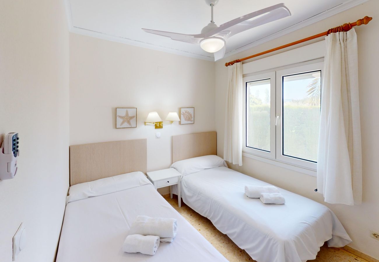 Apartment in Oliva - Iris by ON Travel