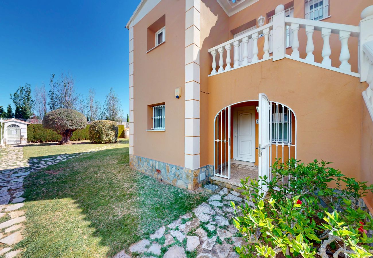 Apartment in Oliva - Amaranto by ON Travel
