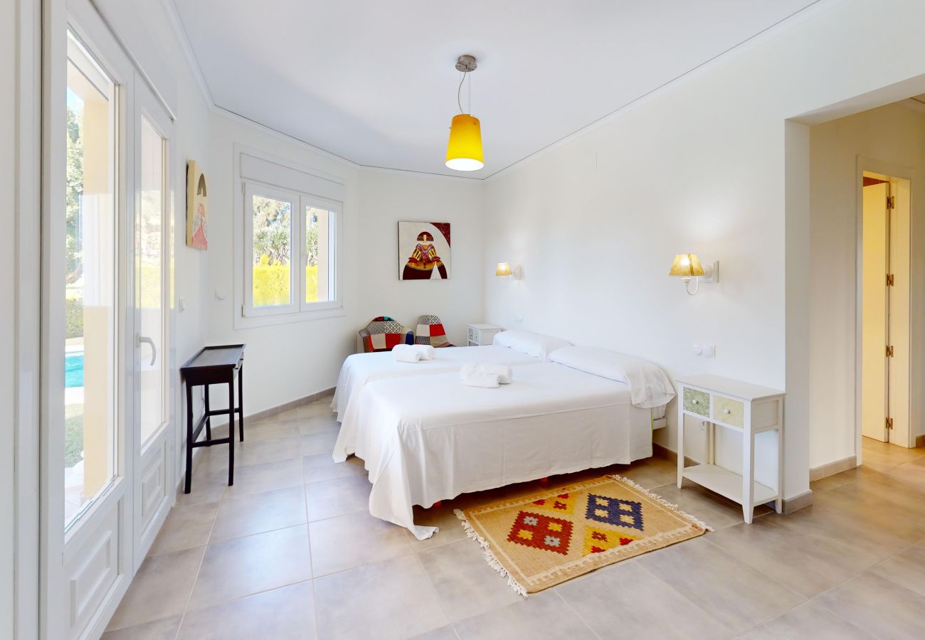 Villa in Oliva - Villa Coral by ON Travel