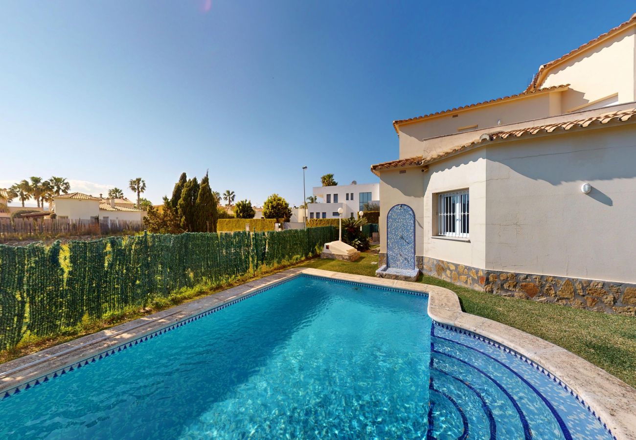 Villa in Oliva - Greenview Villa by ON Travel
