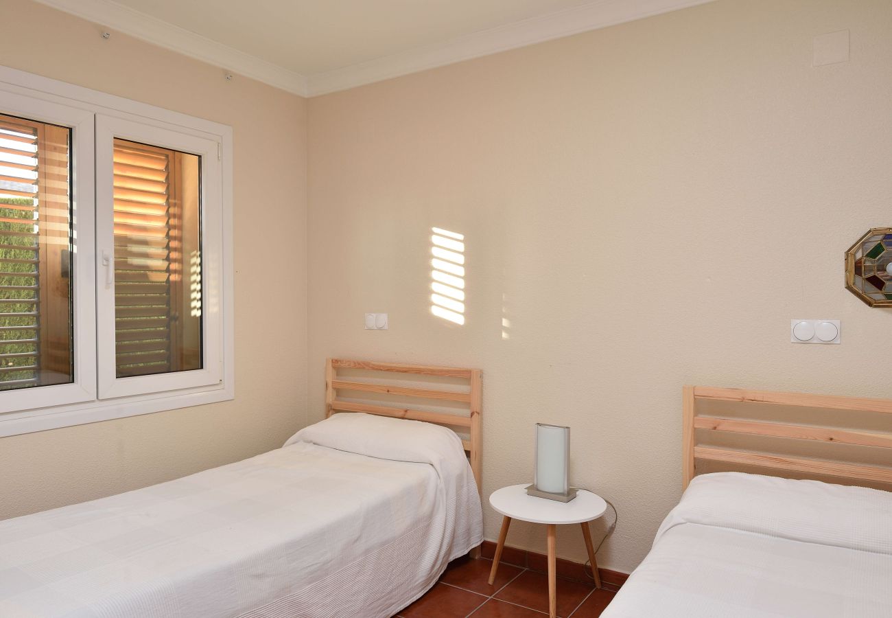 Villa in Oliva - Villa Azucena by ON Travel
