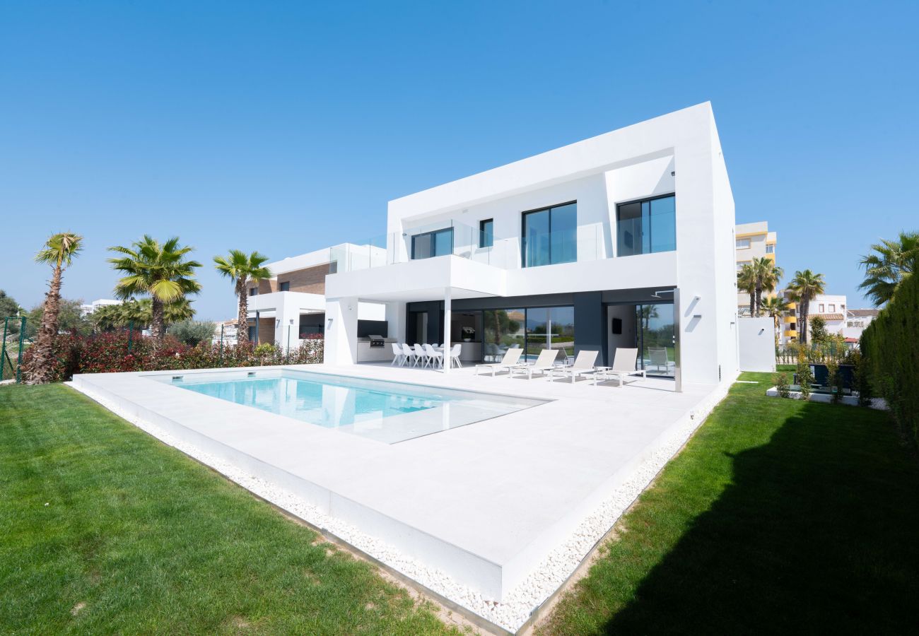 Villa in Oliva - Villa Marfil by ON Travel