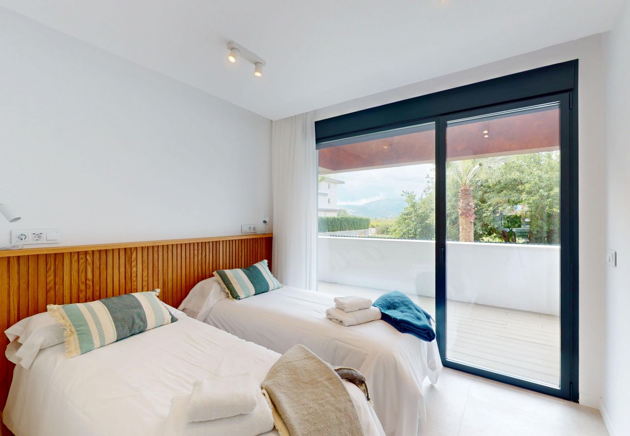 Apartment in Oliva - Seris by ON Travel