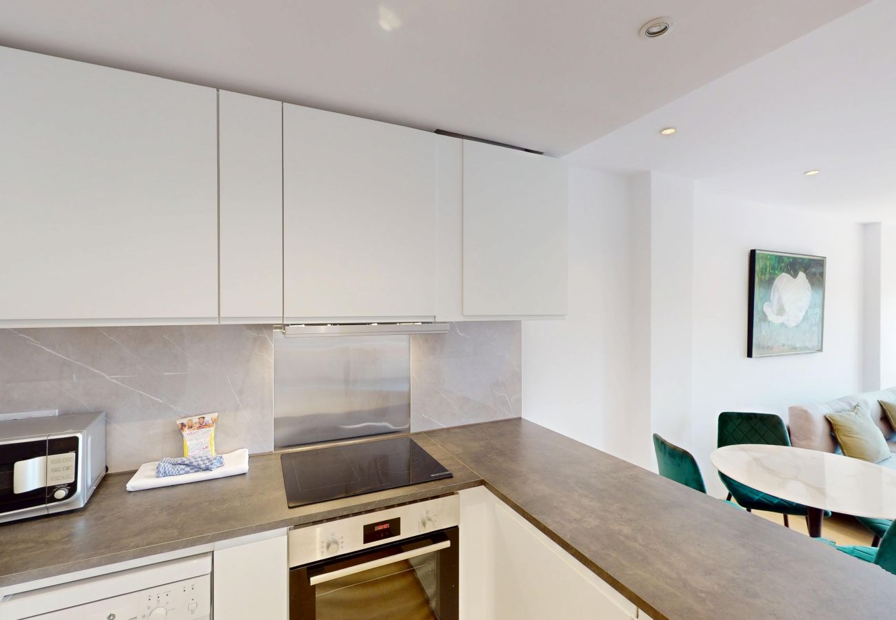 Apartment in Oliva - Eagle by ON Travel