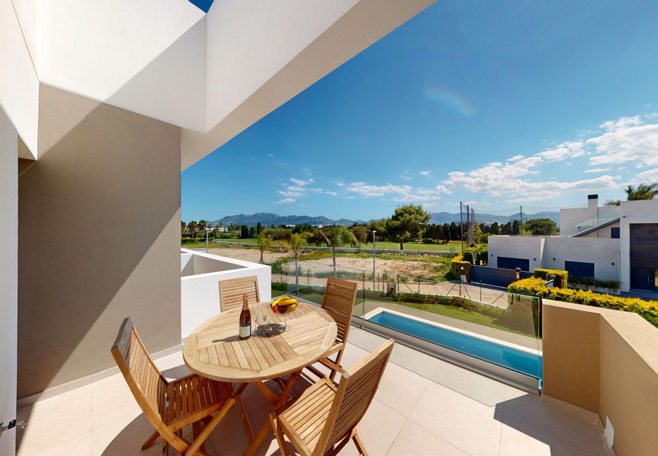 Apartment in Oliva - Serenity by On Travel