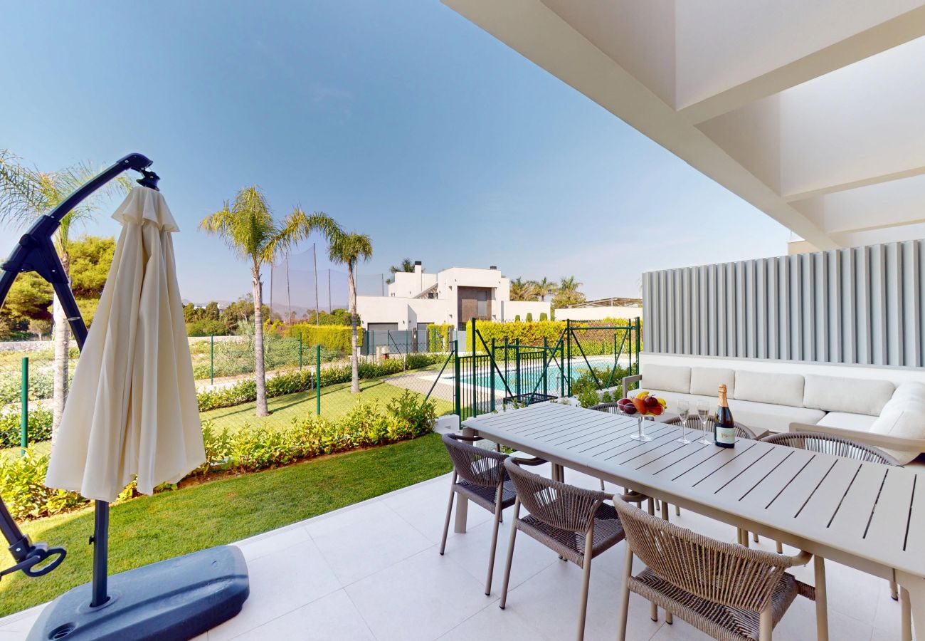 Apartment in Oliva - Aloha  by On Travel