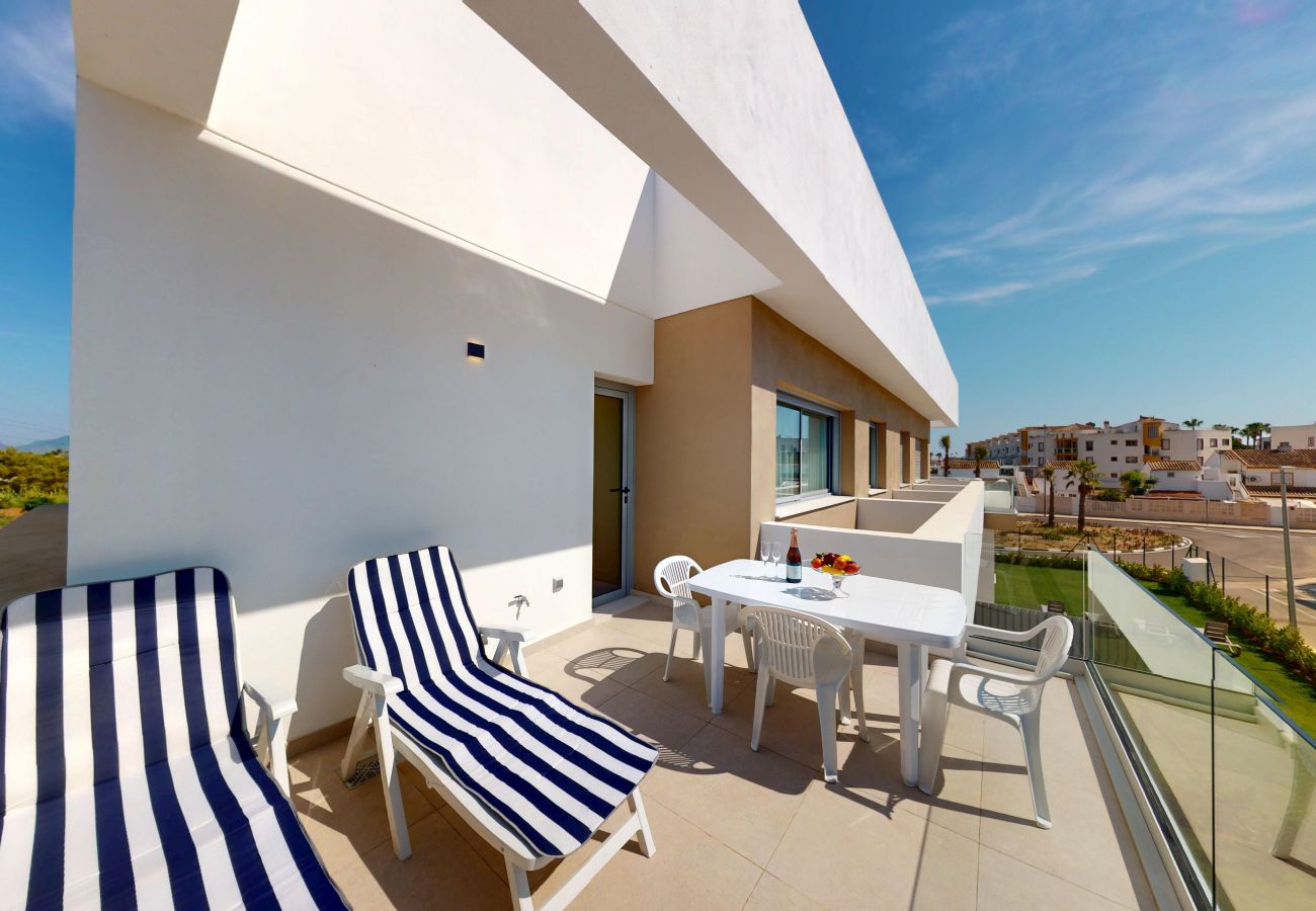 Apartment in Oliva - Bright by On Travel