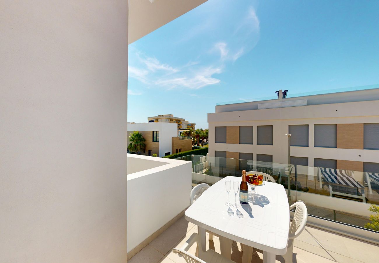 Apartment in Oliva - Bright by On Travel