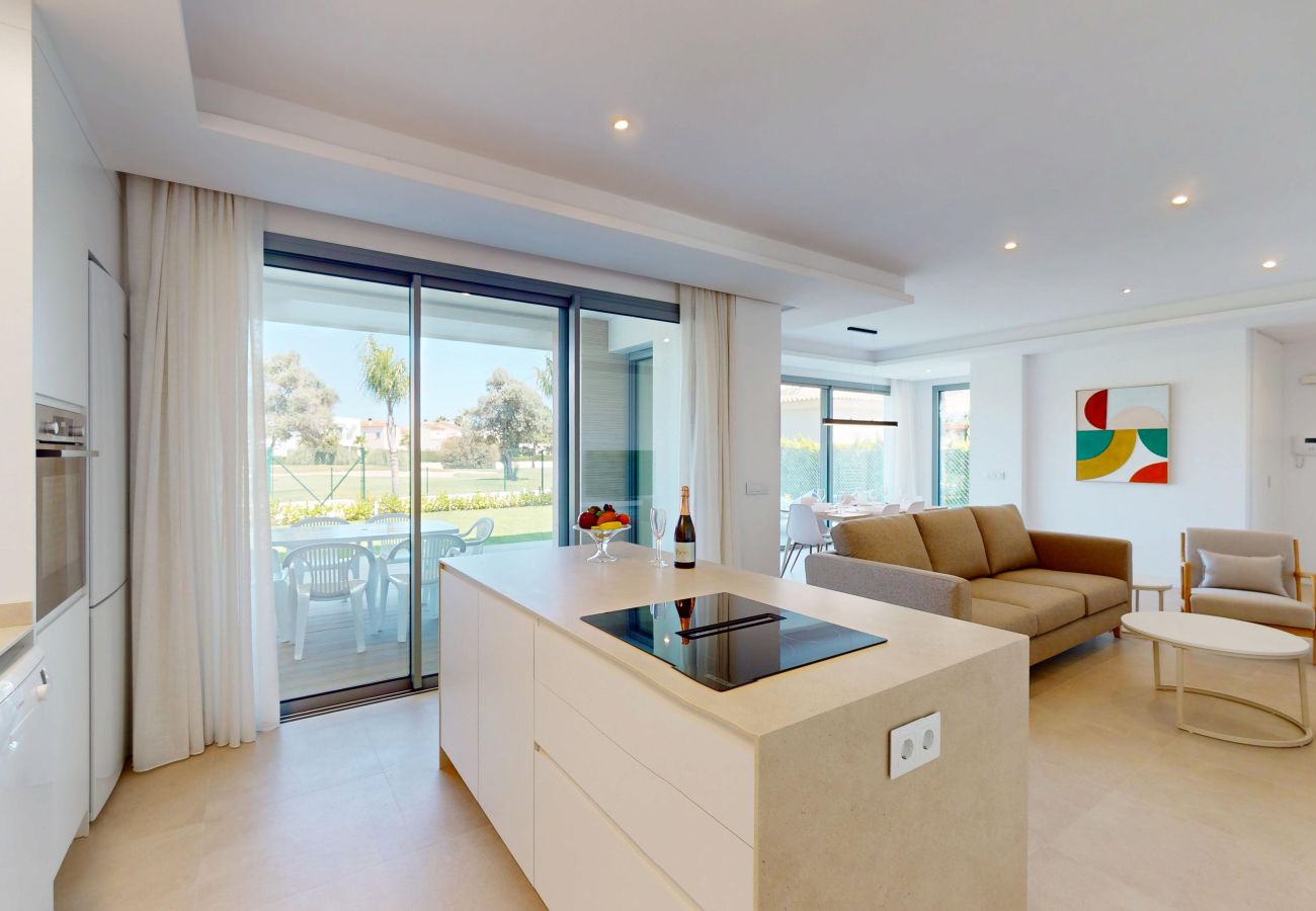 Apartment in Oliva - Amanecer Golf by On Travel
