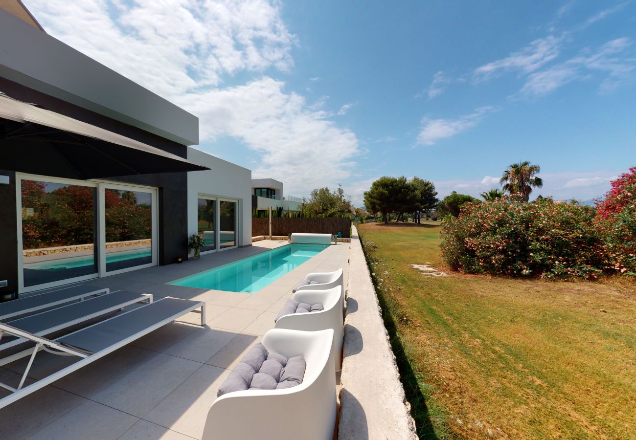 Villa à Oliva - Villa Colibri by ON Travel