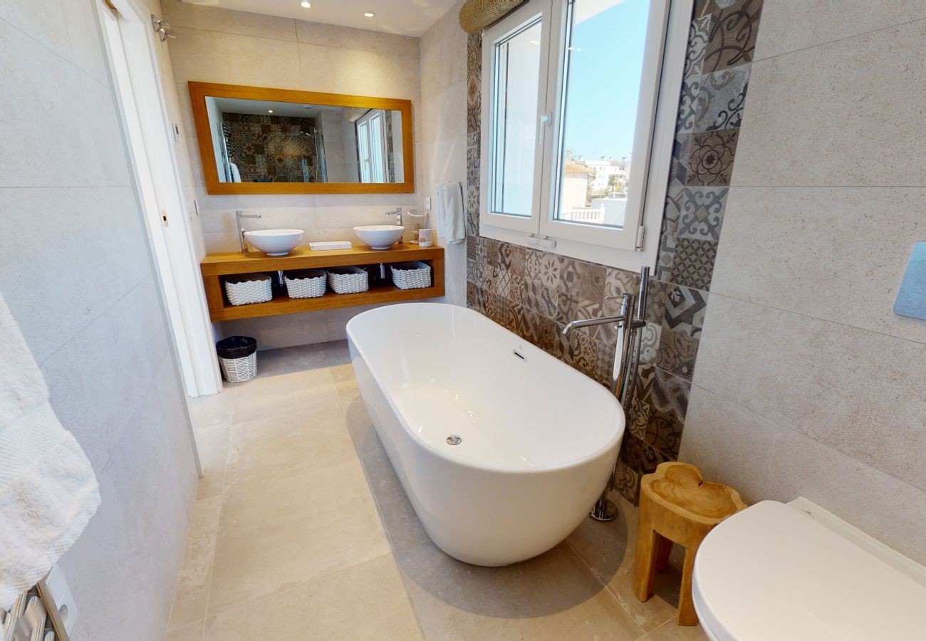 Villa à Oliva - Greenside oasis villa by ON Travel